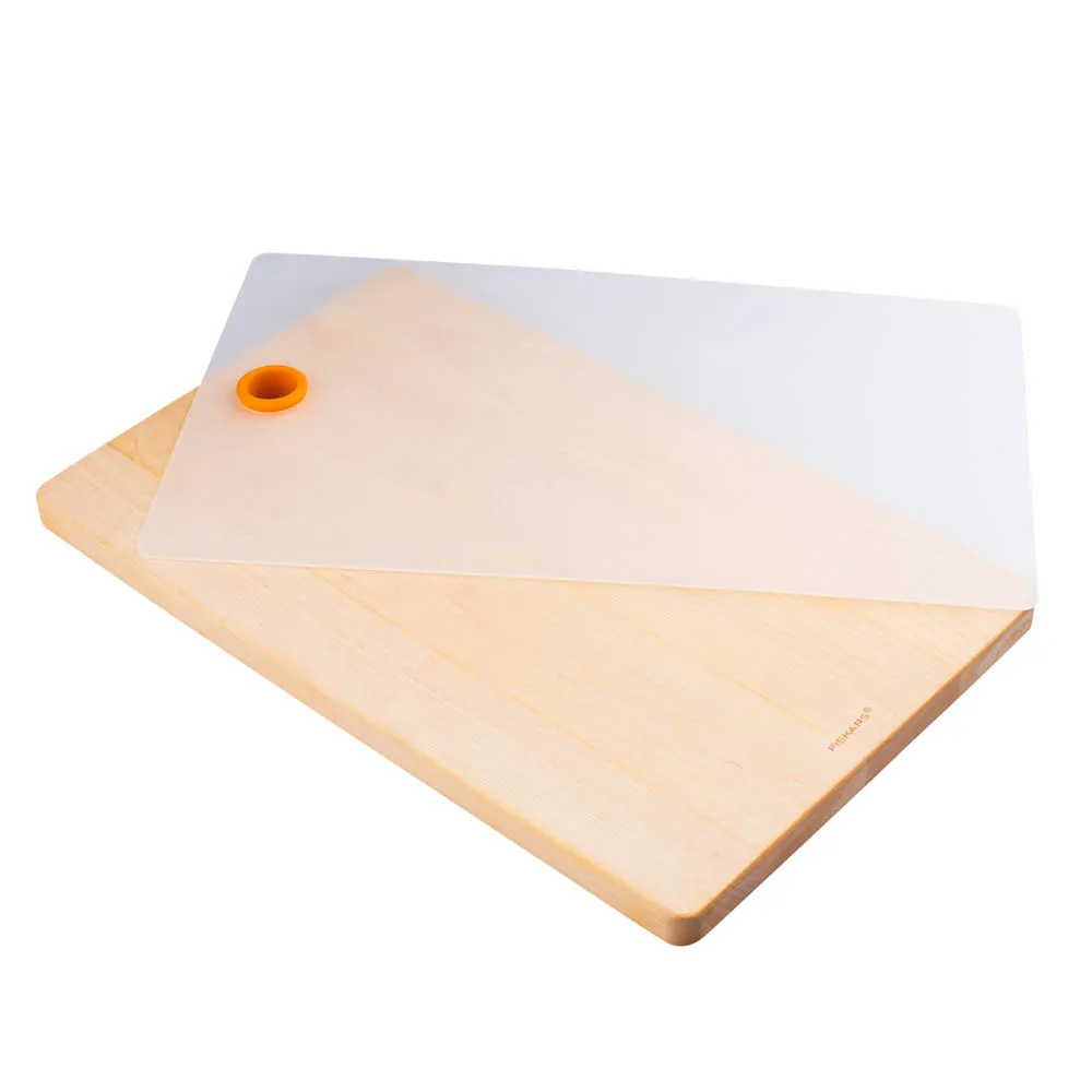 Deska do krojenia Fiskars Functional Form drewniana (2 elementy)