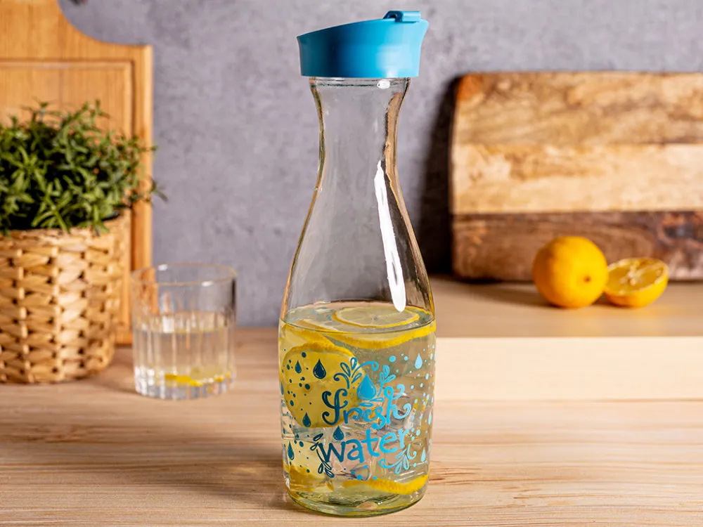 Karafka szklana na wodę i sok z pokrywą Altom Design 1000 ml niebieska