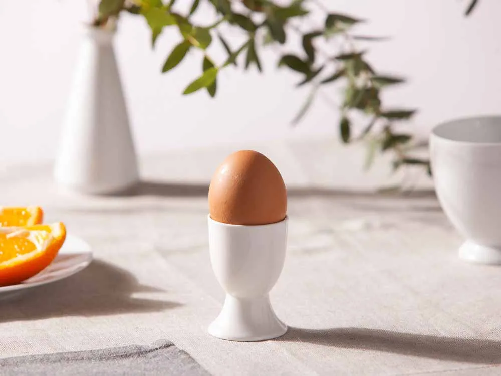 Kieliszek na jajko porcelanowy Altom Design Bella Ecru kremowy