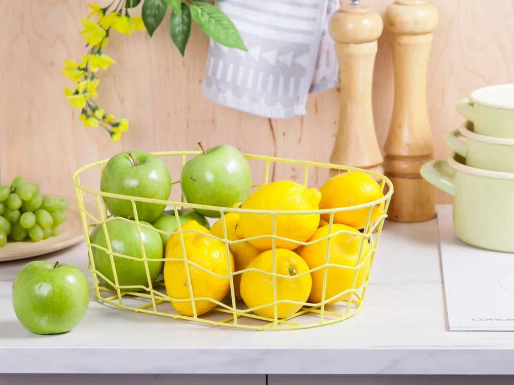 Koszyk metalowy / druciany na owoce żółty Altom Design owalny 