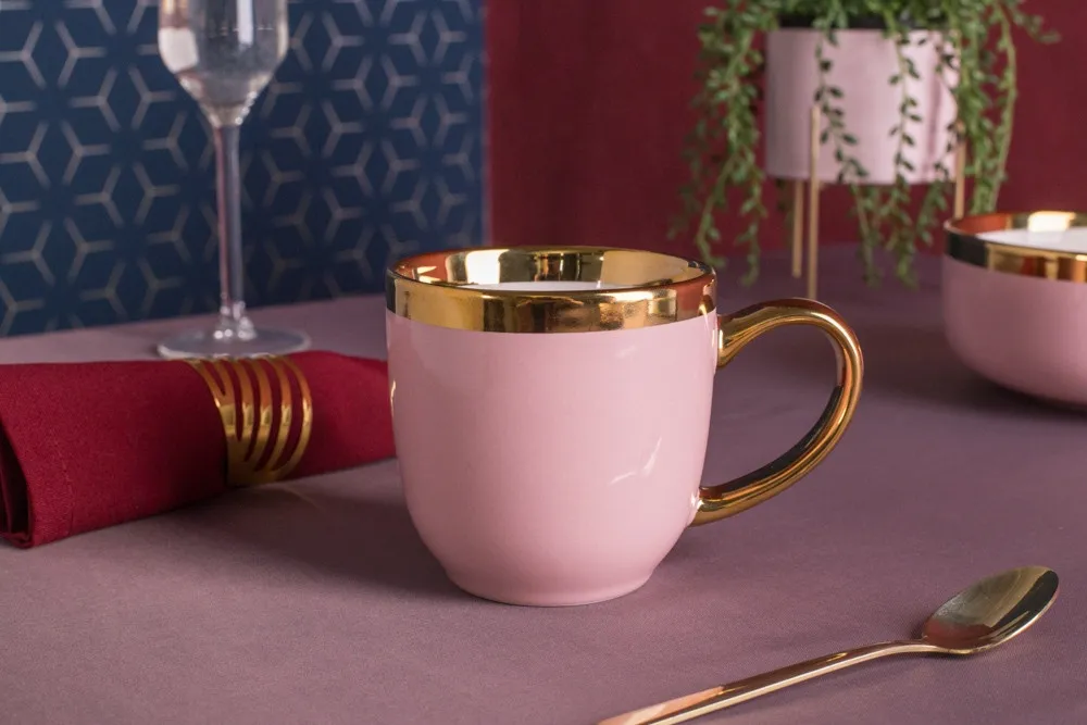 Kubek do kawy i herbaty porcelanowy Altom Design Aurora Gold Pudrowy Róż 300 ml