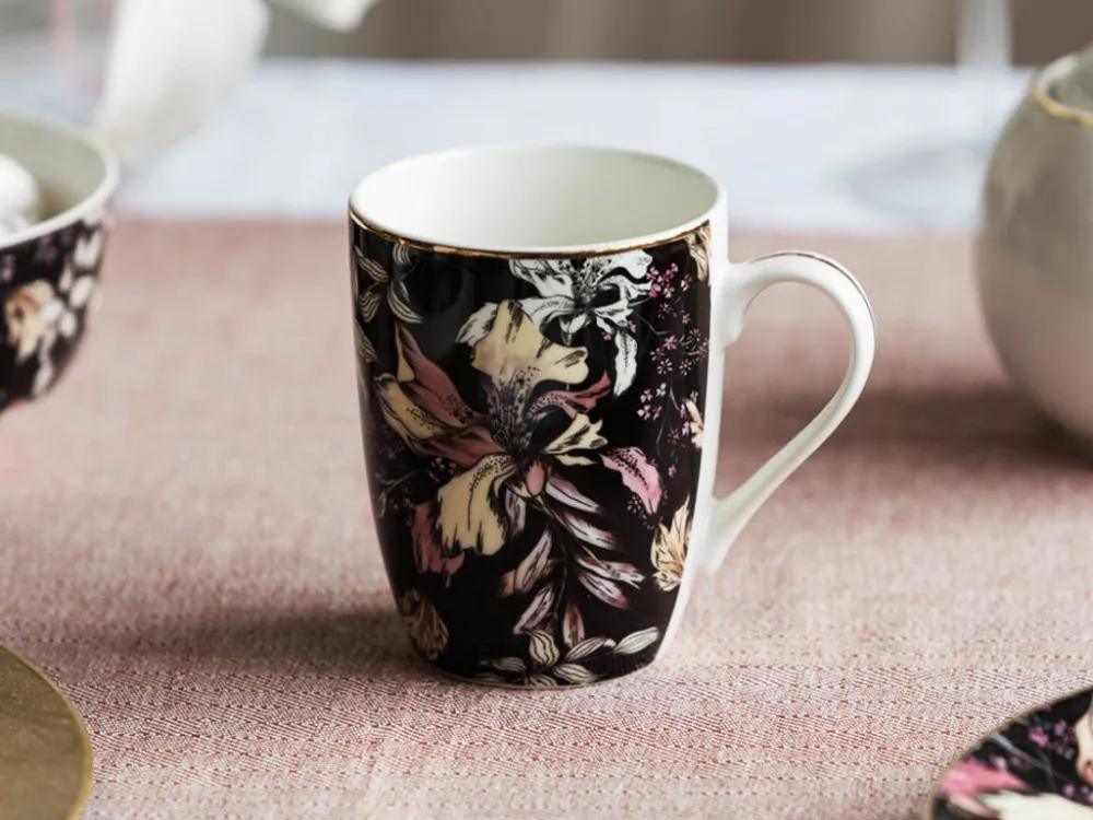 Kubek do kawy i herbaty porcelanowy Altom Design Black Lily 300 ml