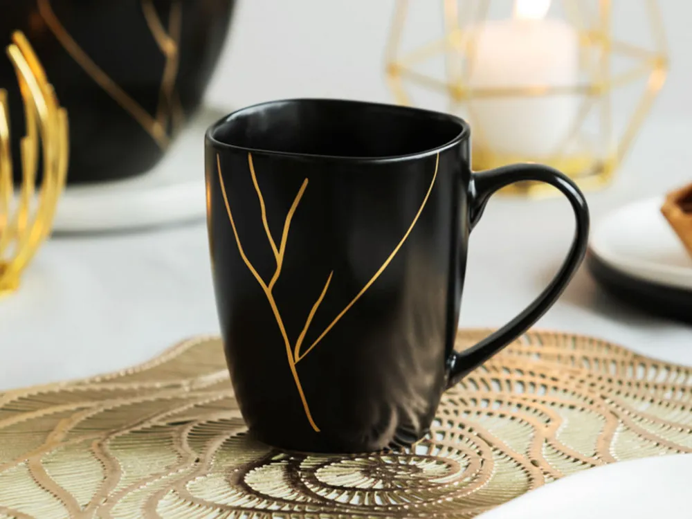 Kubek do kawy i herbaty porcelanowy Altom Design Magnific 300 ml czarny