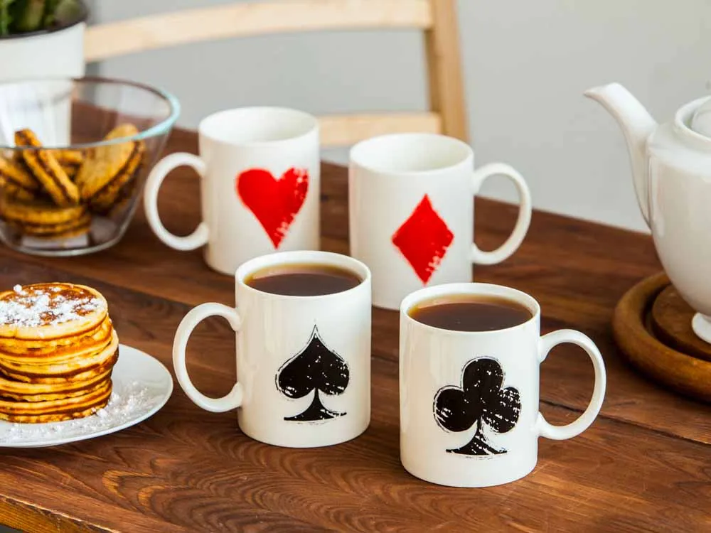 Kubek do kawy i herbaty porcelanowy Altom Design Poker 300 ml (4 wzory)