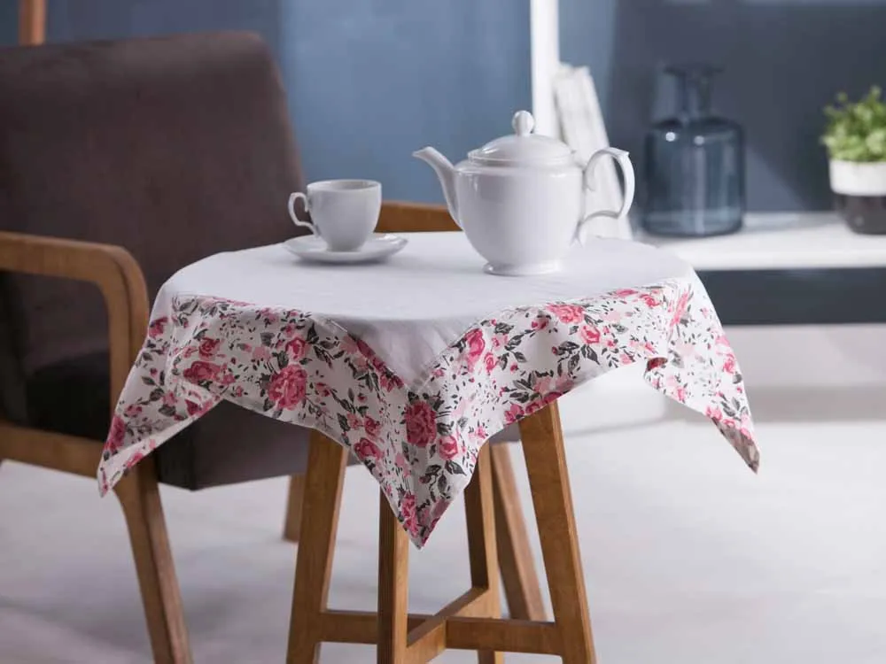Obrus na stół / serweta Altom Design Biały z obszyciem róża kwadratowy 80 x 80 cm