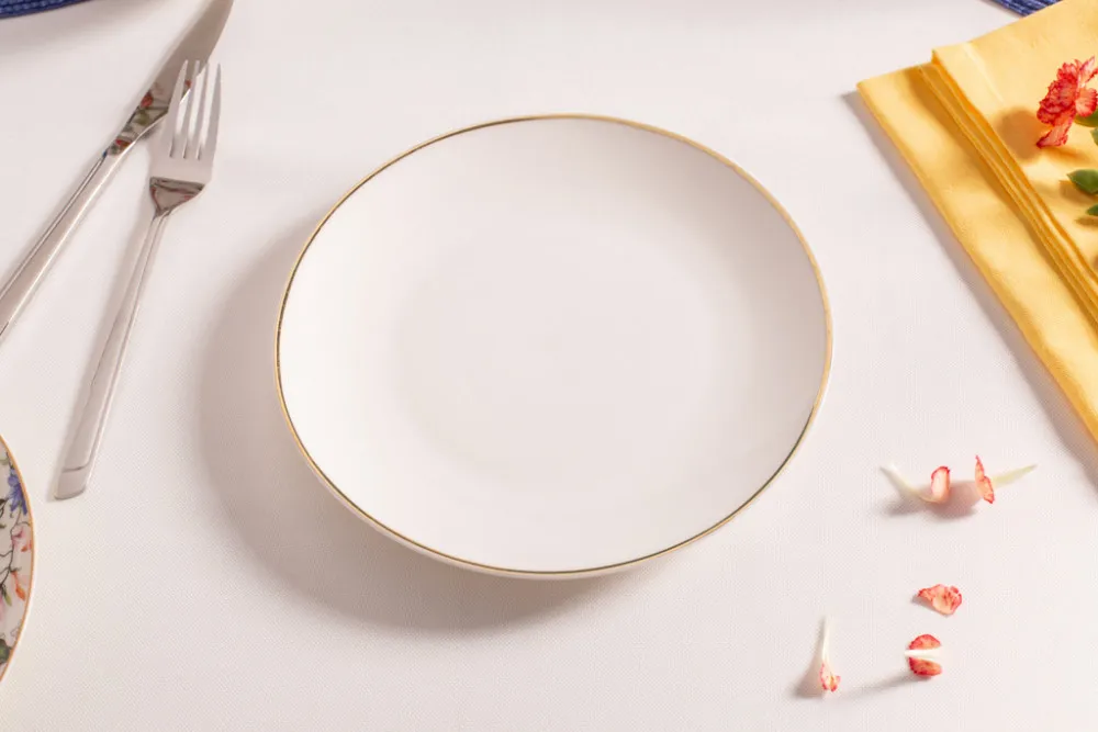 Talerz deserowy porcelana kremowa Altom Design Bella Złota Linia 20 cm
