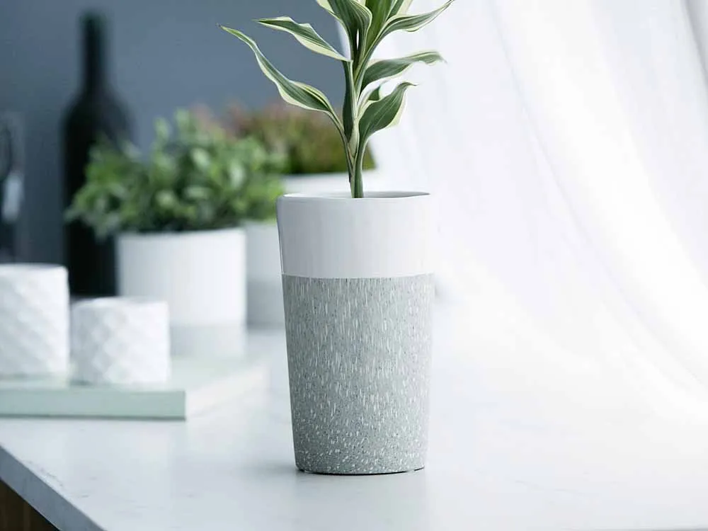 Wazon ozdobny na kwiaty porcelanowy Altom Design Granit 20,5 cm