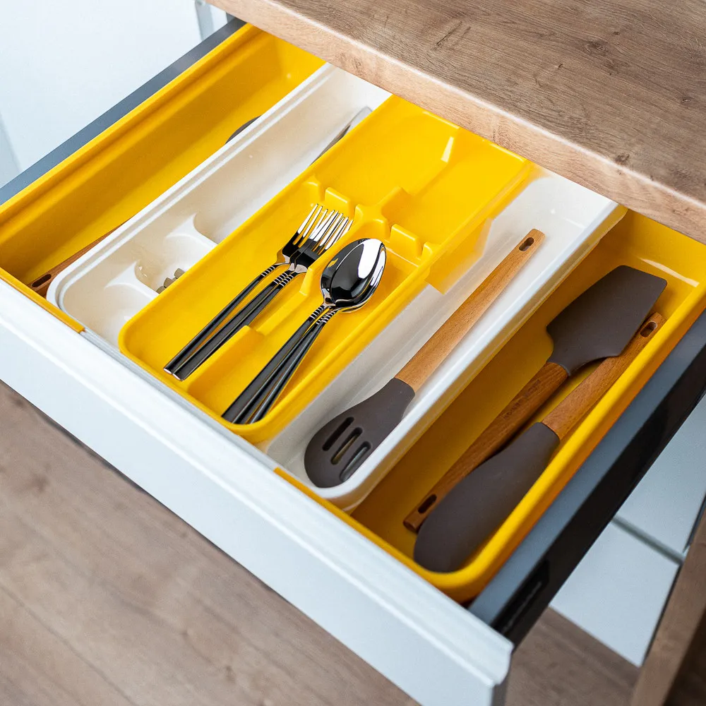 Wkład na sztućce przegródki do szuflady / organizer kuchenny Tontarelli regulowana szerokość 32-55 cm, biało-żółty