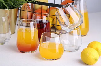 duże szklanki do drinków